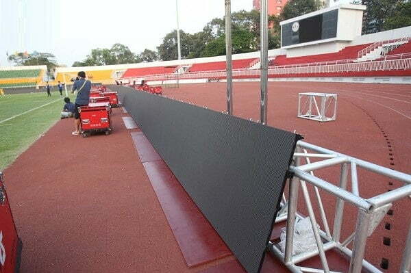 màn hình led viền sân vận động