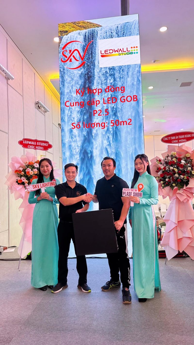 SKV và Ledwall Studio ký hợp đồng màn hình Led P2.5 50 met vuông 