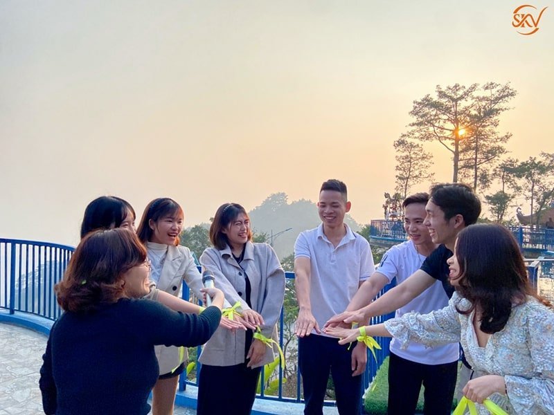 TẬP THỂ SKV “CHÁY” HẾT MÌNH TRONG SỰ KIỆN DÃ NGOẠI TAM ĐẢO 2023 SKV Lighting vui chơi trong chuyến dã ngoại tam đảo