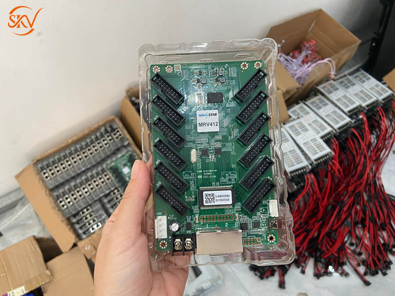 Cách Lắp Đặt Card Nhận Tín Hiệu Màn Hình LED 3