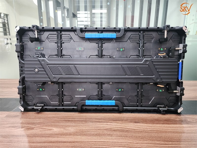 Lắp ráp Cabin Led P3.91 Outdoor Tại Kho SVK