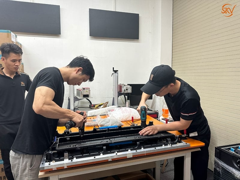 Lắp ráp Cabin Led P3.91 Outdoor Tại Kho SVK