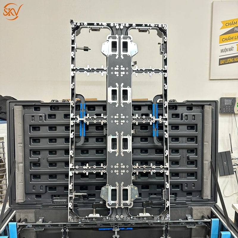 Lắp ráp Cabin Led P3.91 Outdoor Tại Kho SVK