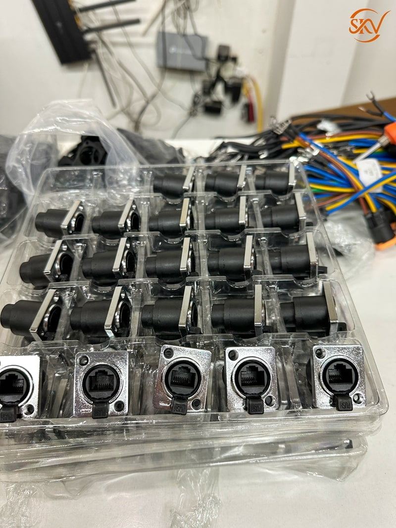 Lắp ráp Cabin Led P3.91 Outdoor Tại Kho SVK