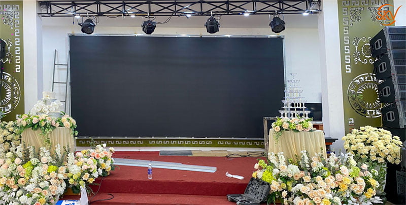 SKV Thi Công Màn Hình Led P4 Indoor Tại Nhà Hàng Mỹ Hạnh Garden Restaurant, Hòa Bình SKV Thi Cong Man Hinh Led P4 Indoor Tai Nha Hang My Hanh Garden Restaurant Hoa Binh 3