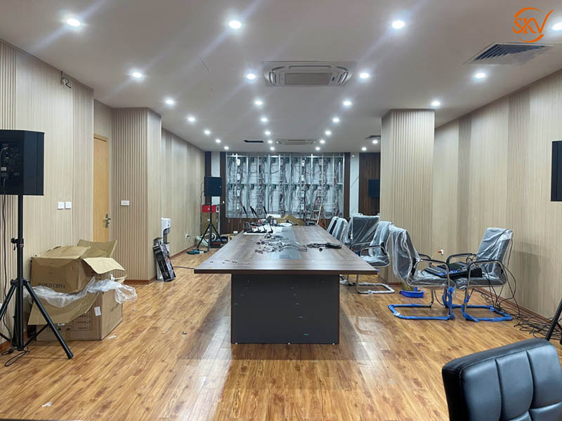 Thi Công Màn Hình LED Phòng Họp P1.5 Indoor Tại VPF Việt Nam 4