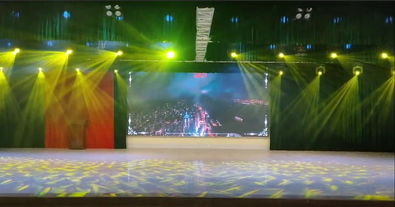 Màn hình Led và đèn sân khấu do SKV Lighting thi công