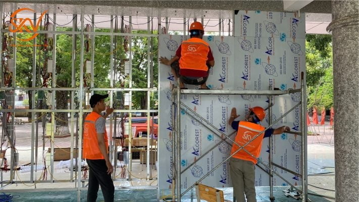 SKV – Nhà Thầu Uy Tín Thi Công Màn Hình Led Sân Trường THPT Thạch Thất, Hà Nội dự án thi công màn hình led sân trường THPT Thạch Thất