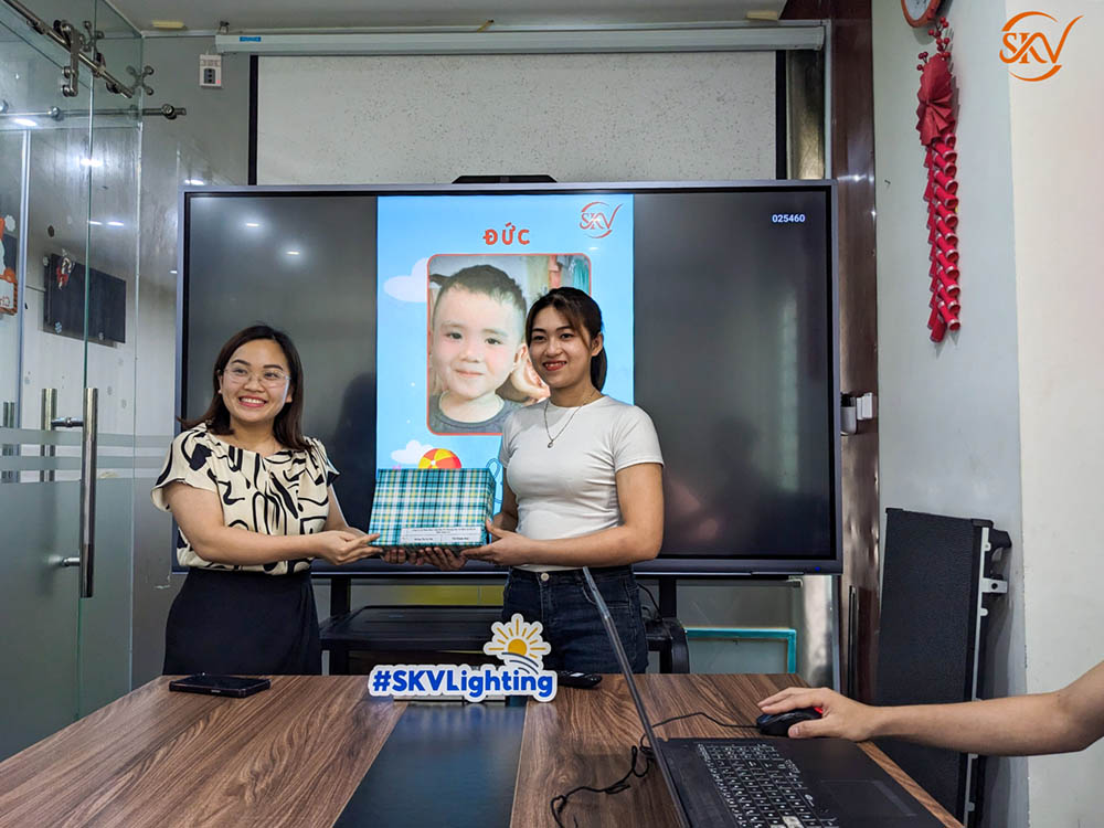 SKV Tổ Chức Tặng Quà Cho Con Em CBNV Ngày Quốc Tế Thiếu Nhi 1-6